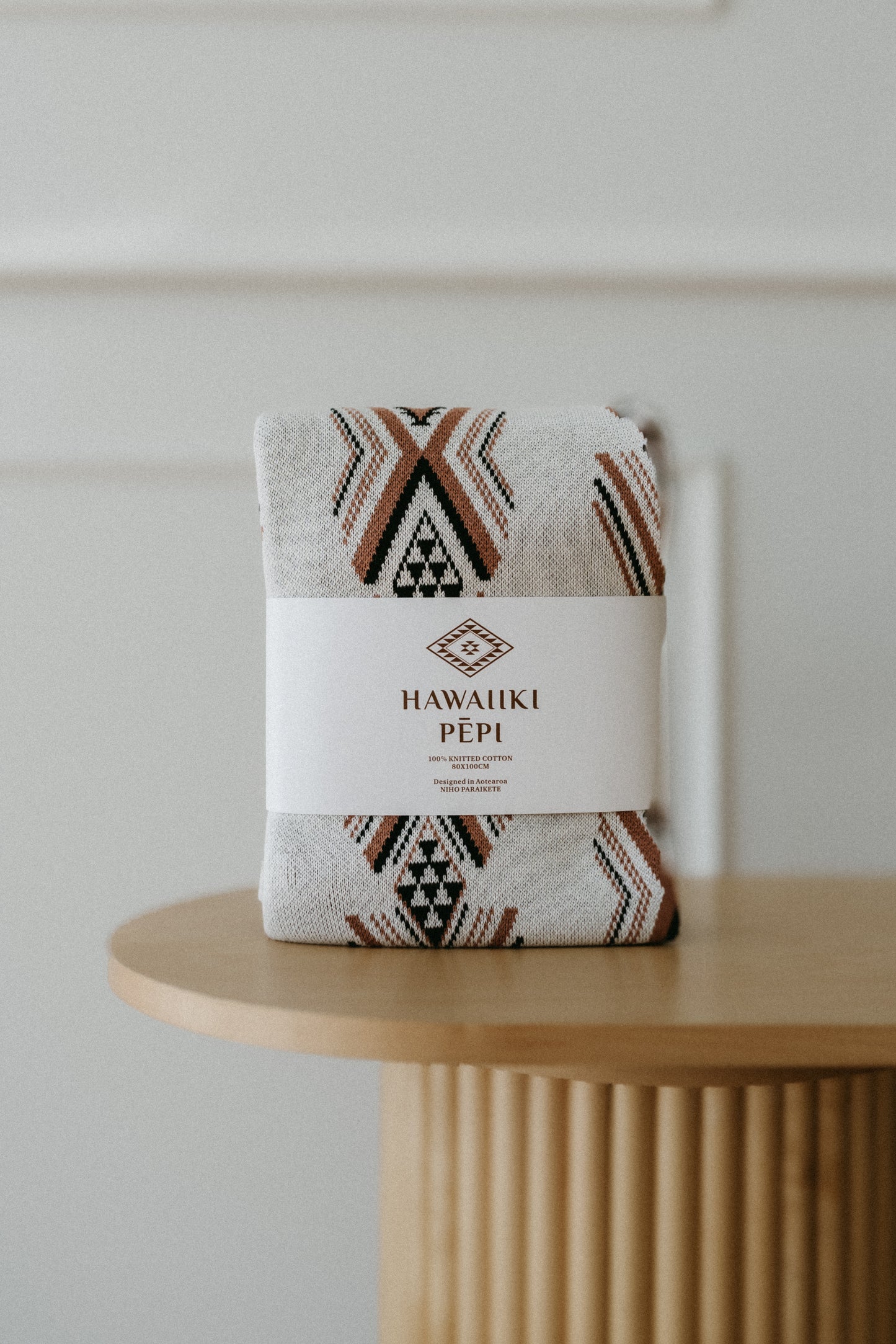 Niho 100% knitted cotton blanket
