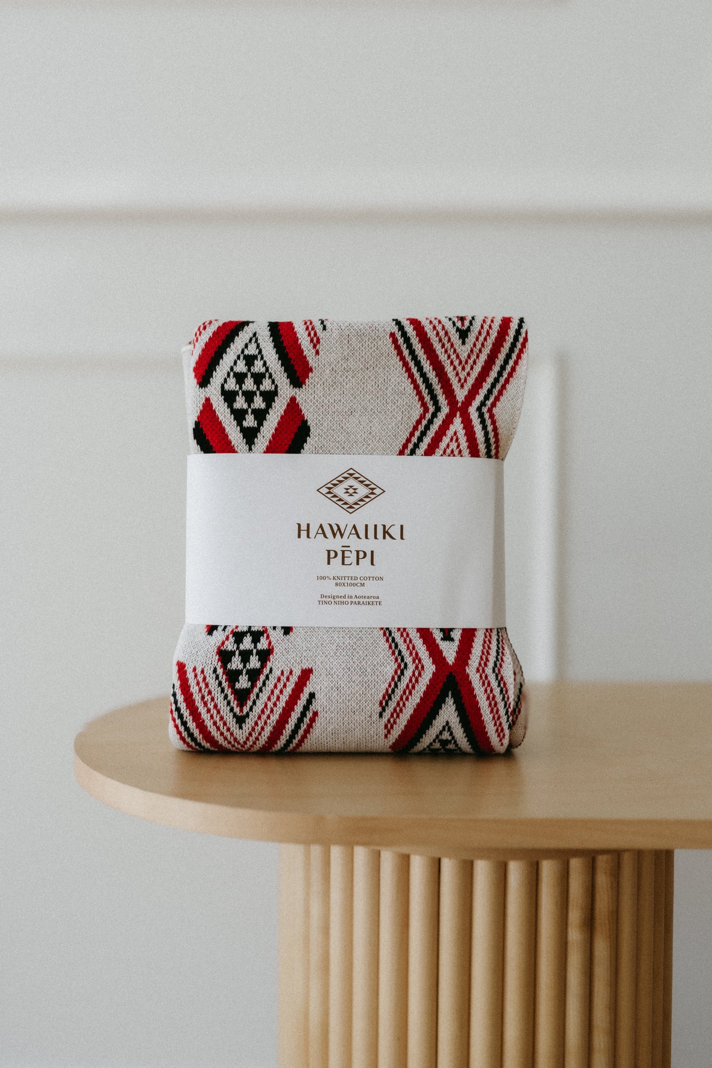 Tino Niho 100% knitted cotton blanket