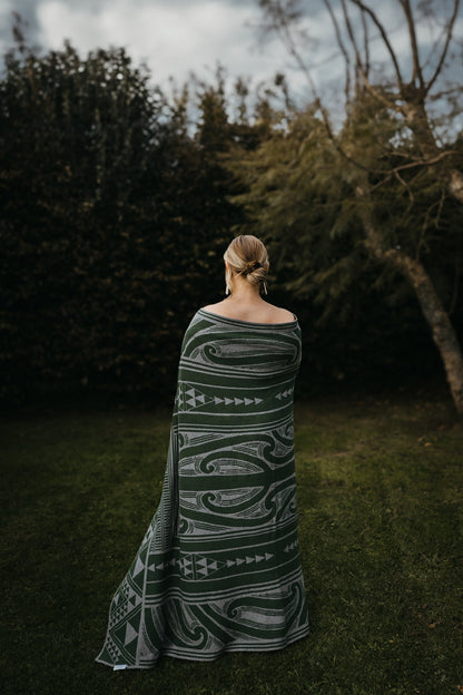 Throw Kotahitanga in Green & Gray
