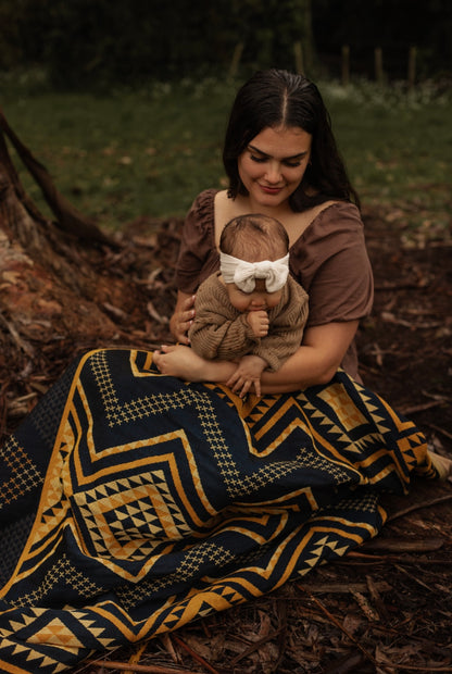 Tītama Woven Blanket