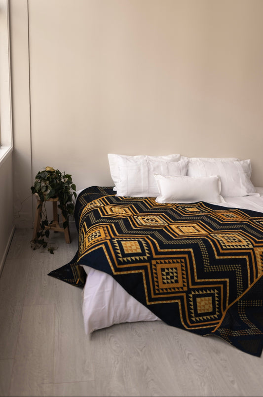 Tītama Woven Blanket